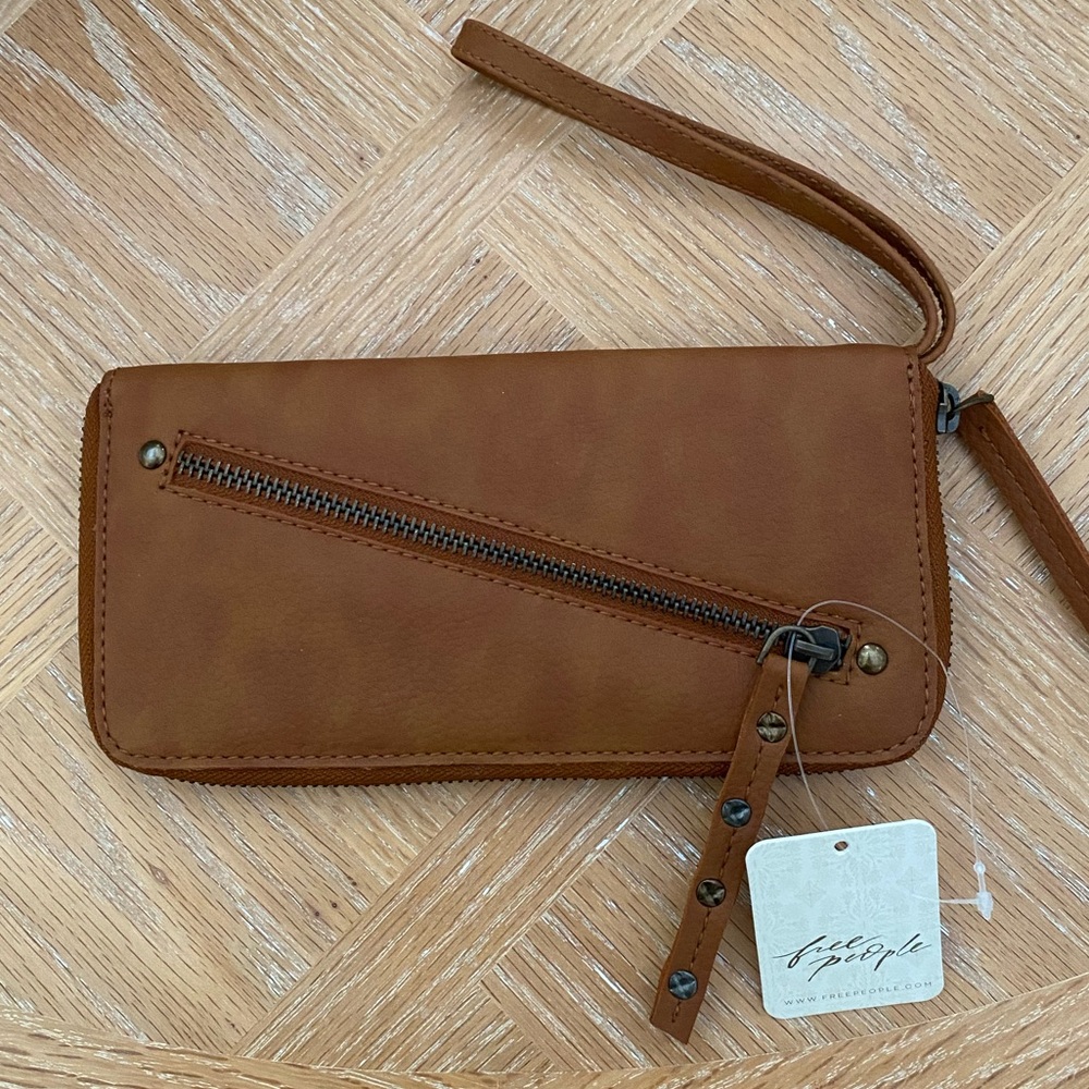 Free People Vegan Brown Wristlet Zip Around Wallet NWT